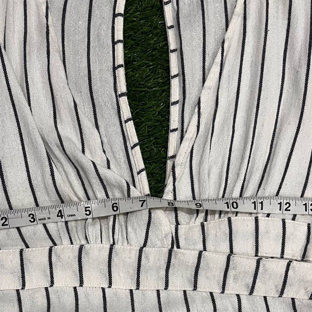 Billabong Robe Life White and Black Plunge Neck Striped Dress small - Picture 13 of 15
